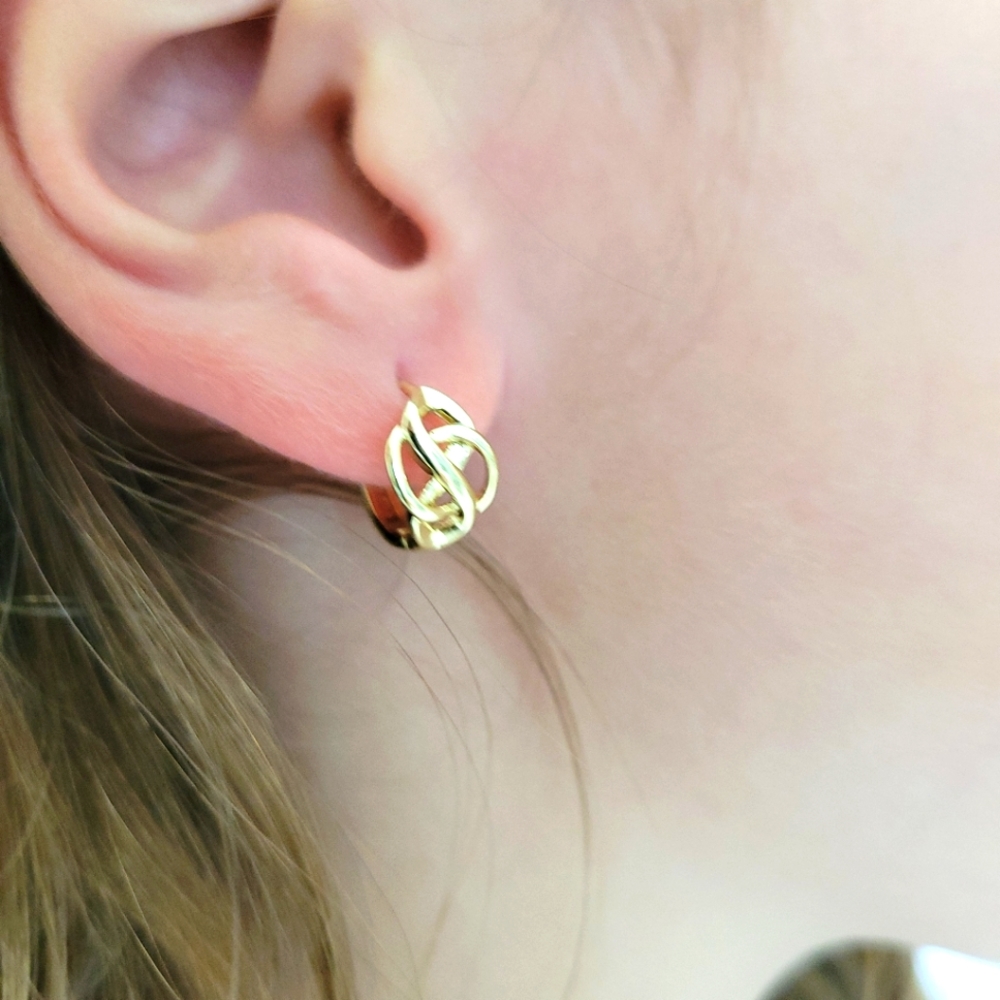 Small Earrings With Design for Girls